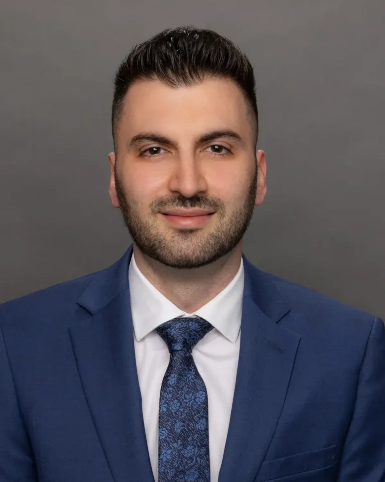 Top Rated Dentist in Crown Point IN Elvi Roci